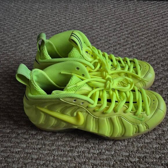 Nike Foamposites Pro Volt - Picture 4 of 8
